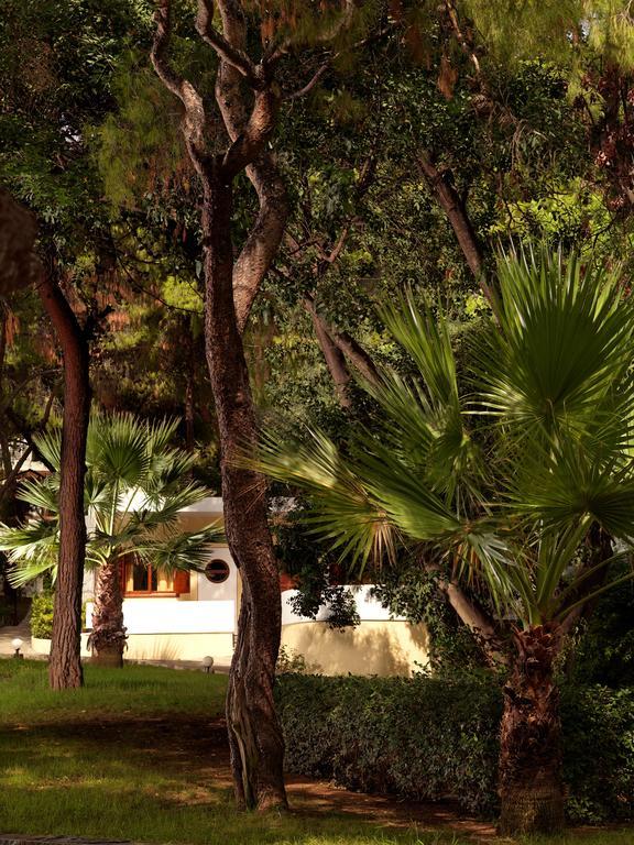 Wyndham Loutraki Poseidon Resort Екстериор снимка
